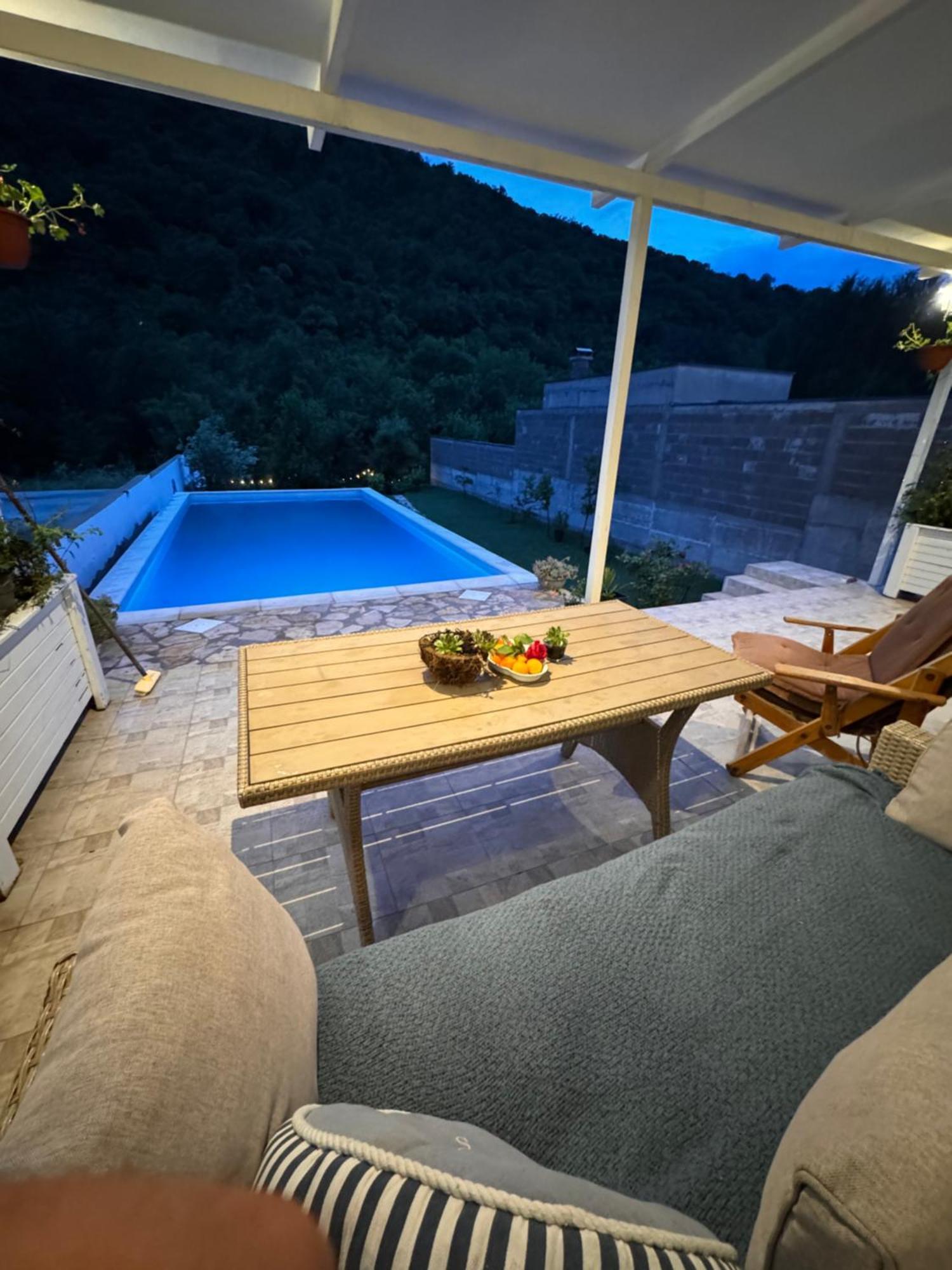 House On The River Blagaj Εξωτερικό φωτογραφία