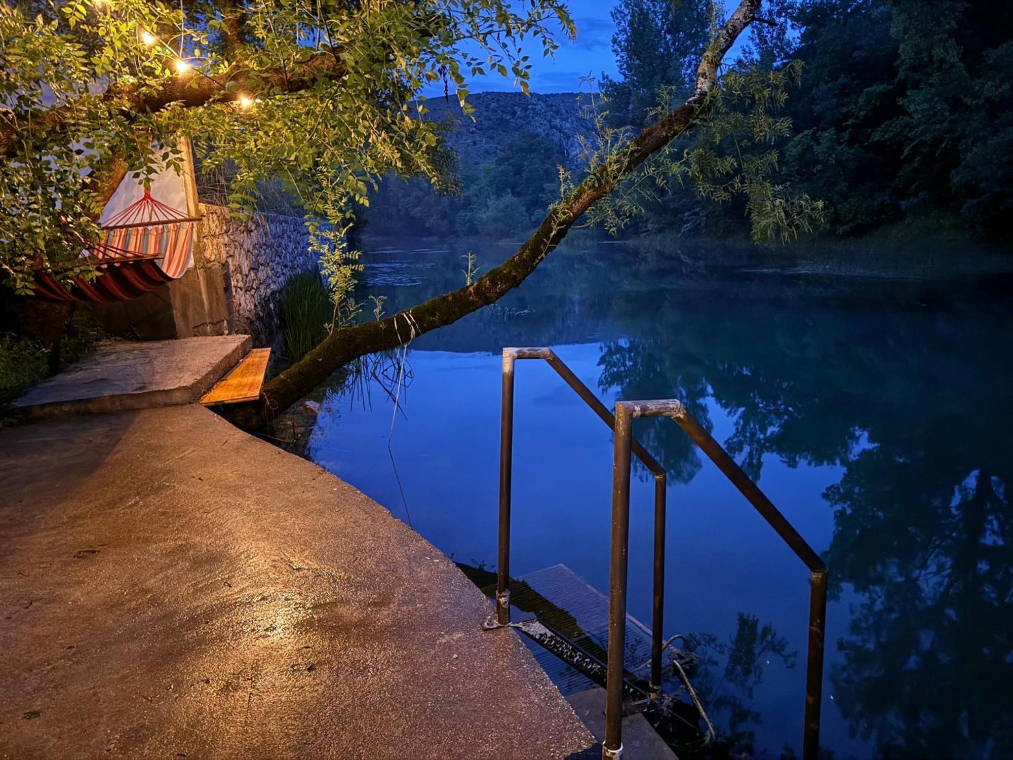 House On The River Blagaj Εξωτερικό φωτογραφία